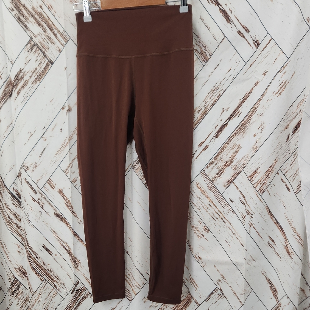 Born Primitive High-Waisted Leggings in‎ Brown